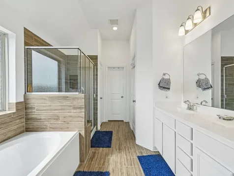 15014 Lake Shore Avenue Mont Belvieu TX 77523