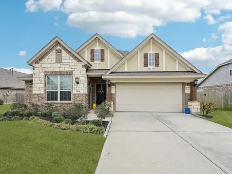 15014 Lake Shore Avenue Mont Belvieu TX 77523
