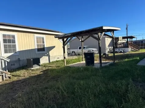 861 Avenue H Poteet TX 78065