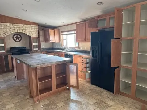 861 Avenue H Poteet TX 78065