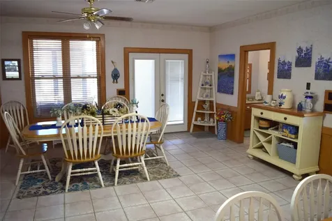 26 Westpoint Drive Trinity TX 75862