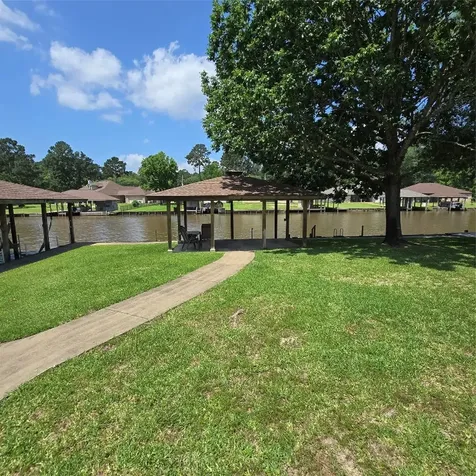 26 Westpoint Drive Trinity TX 75862