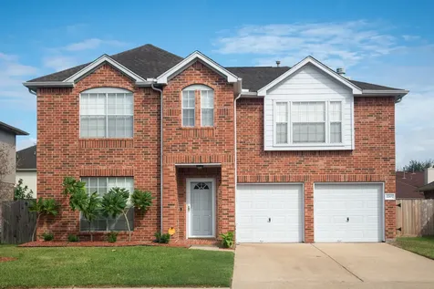 2207 Ames Street Pearland TX 77584