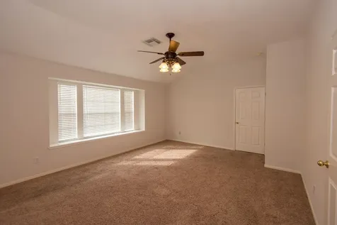 2207 Ames Street Pearland TX 77584