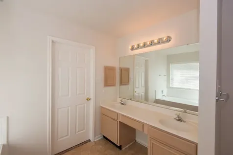 2207 Ames Street Pearland TX 77584