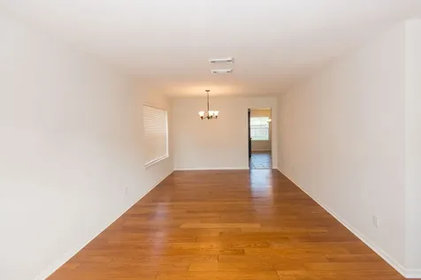 2207 Ames Street Pearland TX 77584