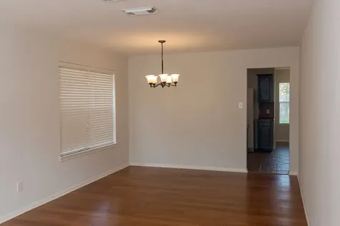 2207 Ames Street Pearland TX 77584