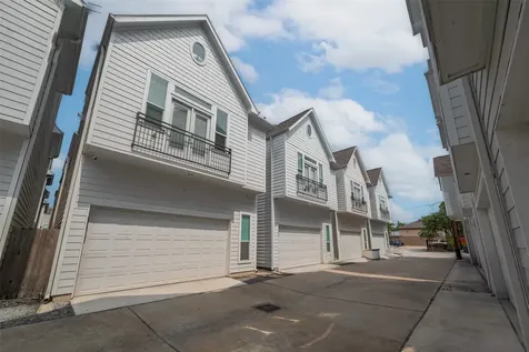 854 W 20th Street Houston TX 77008