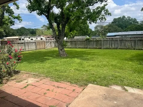 1803 Jones Street Rosenberg TX 77471