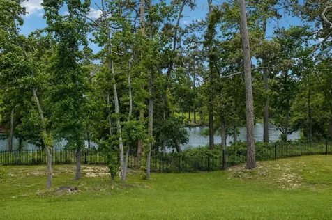 13710 Nubenbrook Lake Drive Houston TX 77044