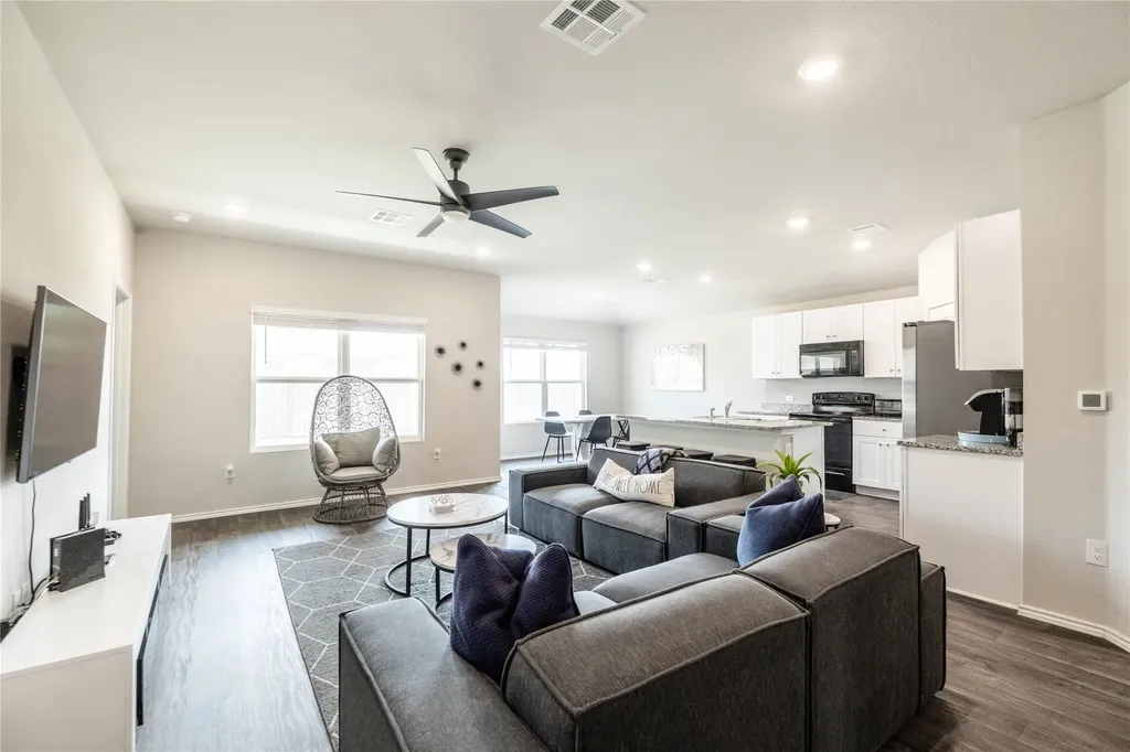 6013 Shanjia Drive Austin TX 78724