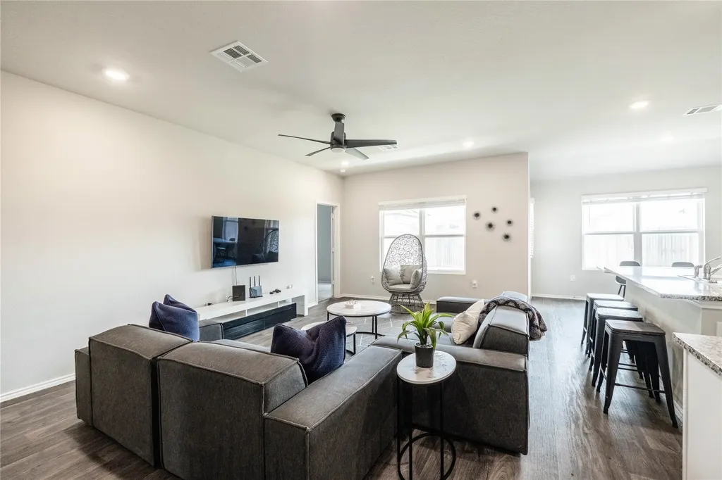 6013 Shanjia Drive Austin TX 78724