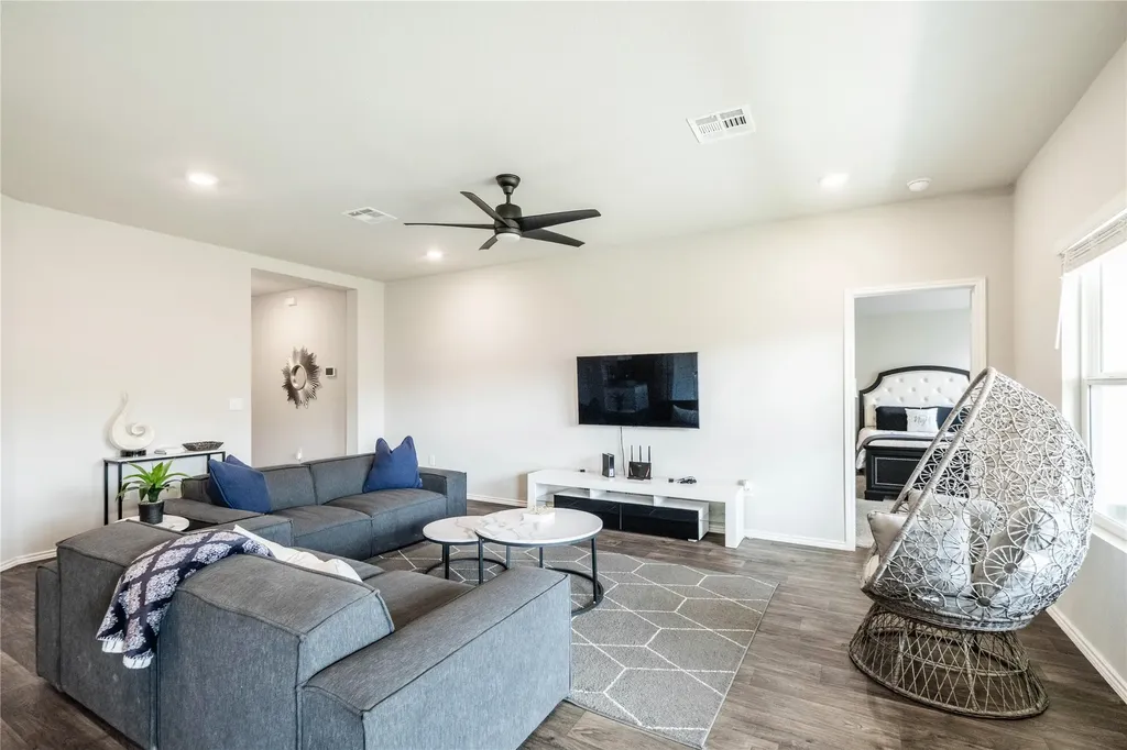 6013 Shanjia Drive Austin TX 78724