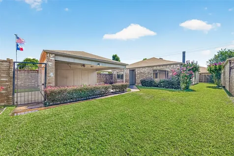 9407 Keegans Wood Drive Houston TX 77083