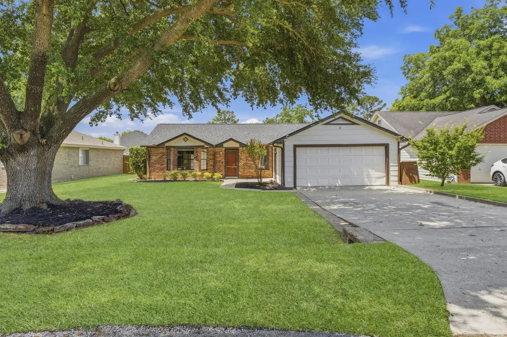 346 Fantasy Lane Montgomery TX 77356