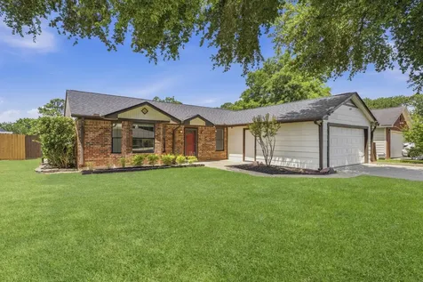 346 Fantasy Lane Montgomery TX 77356