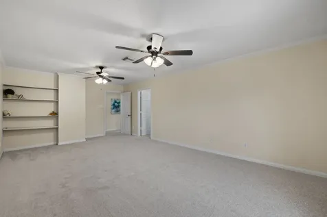 1400 Oak Hollow Drive Dickinson TX 77539