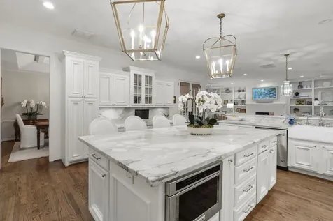 64 Glen Loch Court Sugar Land TX 77479