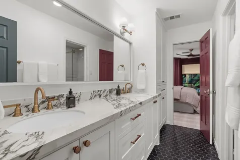 64 Glen Loch Court Sugar Land TX 77479