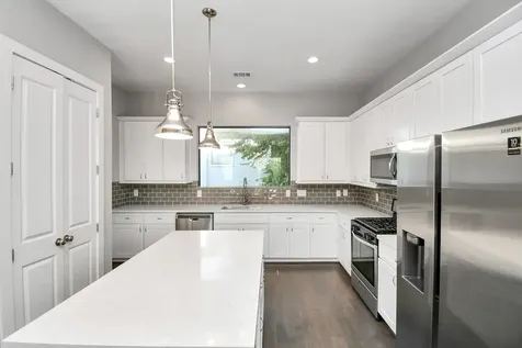 308 Palmer Street Houston TX 77003