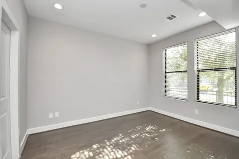 308 Palmer Street Houston TX 77003