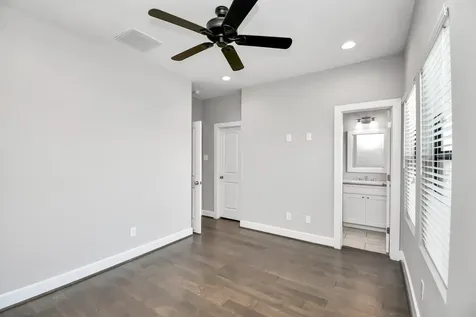 308 Palmer Street Houston TX 77003