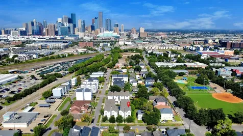 308 Palmer Street Houston TX 77003