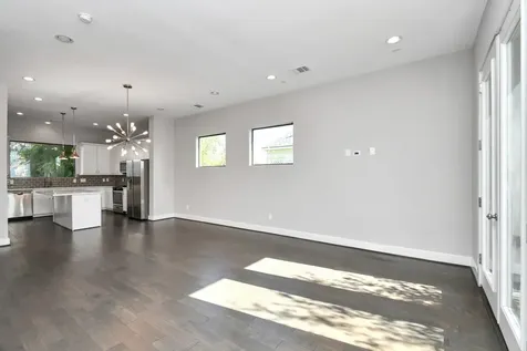 308 Palmer Street Houston TX 77003