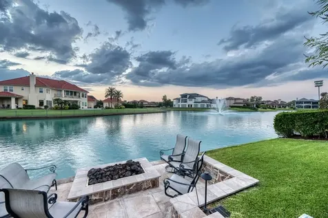 1007 Williams Lake Drive Richmond TX 77469