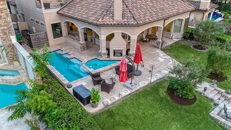1007 Williams Lake Drive Richmond TX 77469