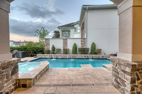 1007 Williams Lake Drive Richmond TX 77469