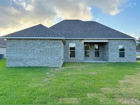 317 Dove Court Bridge City TX 77611