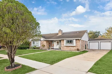 10402 Huntington Point Drive Houston TX 77099