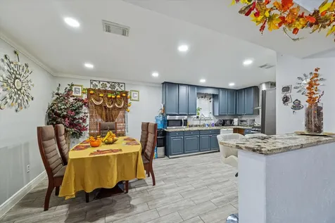 10402 Huntington Point Drive Houston TX 77099