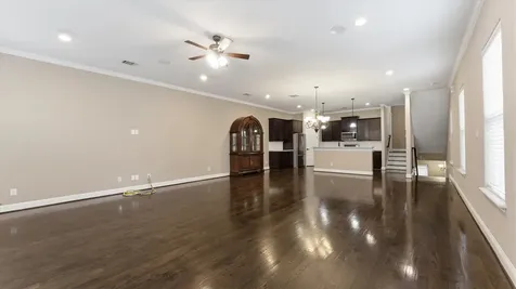 922 W 20th Street A Houston TX 77008