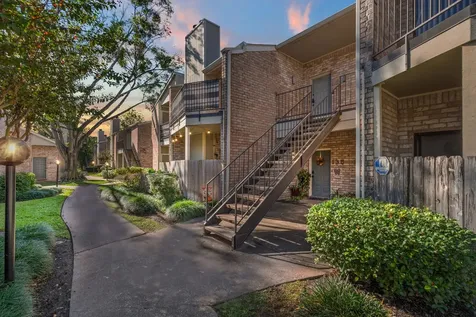 8100 Cambridge Street 136 Houston TX 77054