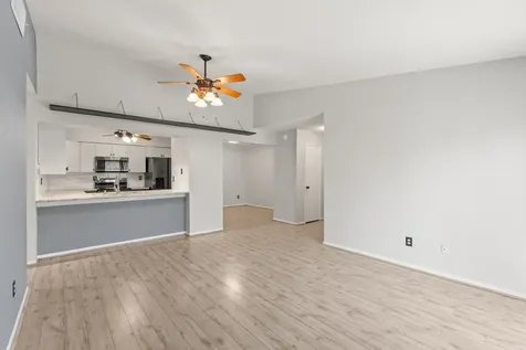 8100 Cambridge Street 136 Houston TX 77054