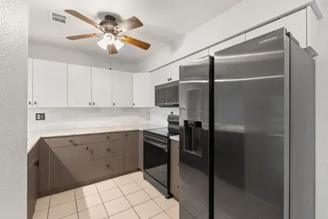 8100 Cambridge Street 136 Houston TX 77054