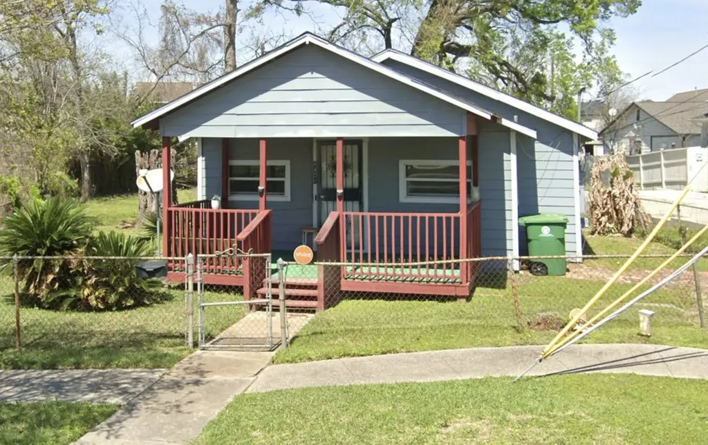 4421 Noble Street Houston TX 77020