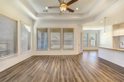 7319 Perching Hawk Trail Katy TX 77493