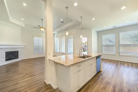 7319 Perching Hawk Trail Katy TX 77493