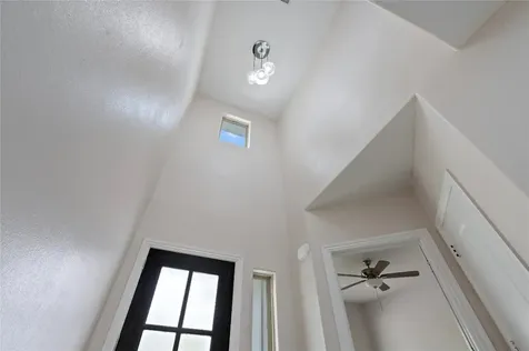201 W Ellaine Avenue Pasadena TX 77506