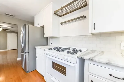 4615 Braeburn Drive Bellaire TX 77401