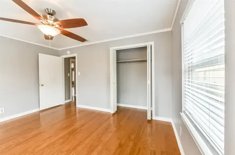 4615 Braeburn Drive Bellaire TX 77401