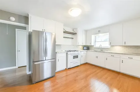 4615 Braeburn Drive Bellaire TX 77401