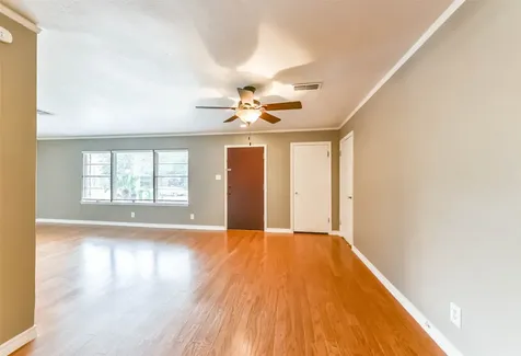 4615 Braeburn Drive Bellaire TX 77401