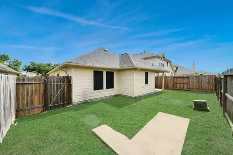 2315 Cardinal Elm Street Fresno TX 77545