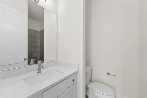 1517 Vermont Street B Houston TX 77006