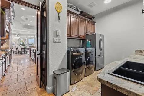 1628 Enterprise Avenue League City TX 77573