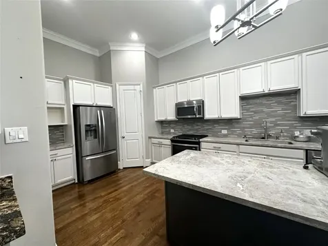 1621 Shearn Street Houston TX 77007